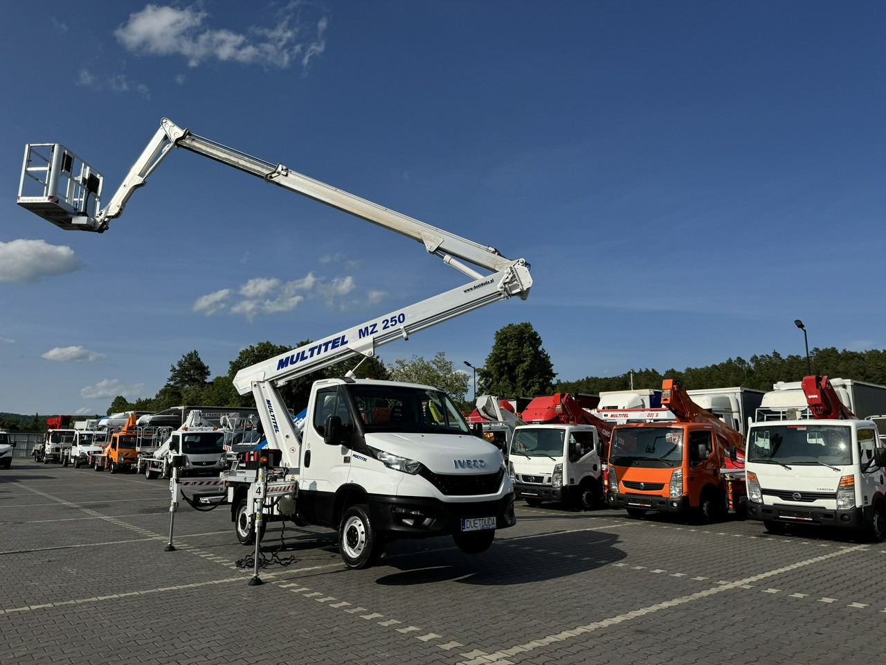 Iveco Daily 35S14 - Camion cu nacela: Foto 3 Iveco Daily 35S14 - Camion cu nacela: Foto 3