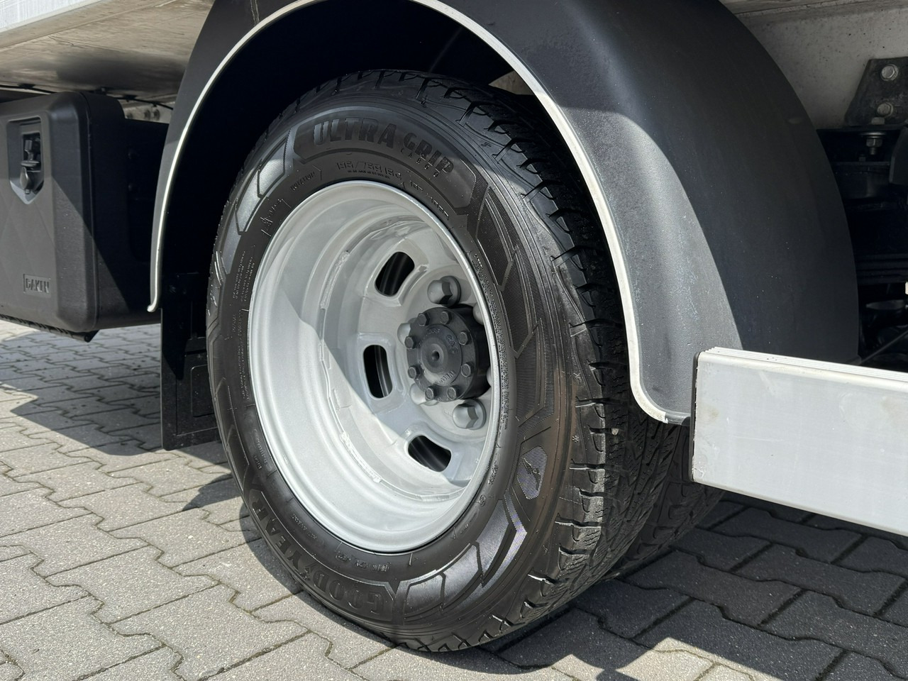 Iveco Daily 50C15 V - Autoutilitară frigorifica: Foto 4 Iveco Daily 50C15 V - Autoutilitară frigorifica: Foto 4