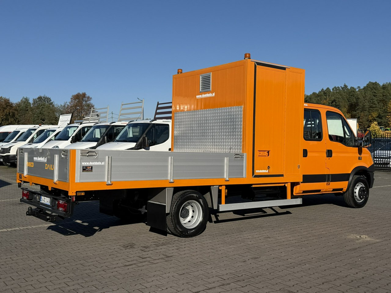 Iveco Daily 70C18 V H - Autoutilitară cu platformă, Autoutilitară cabină dublă: Foto 4 Iveco Daily 70C18 V H - Autoutilitară cu platformă, Autoutilitară cabină dublă: Foto 4