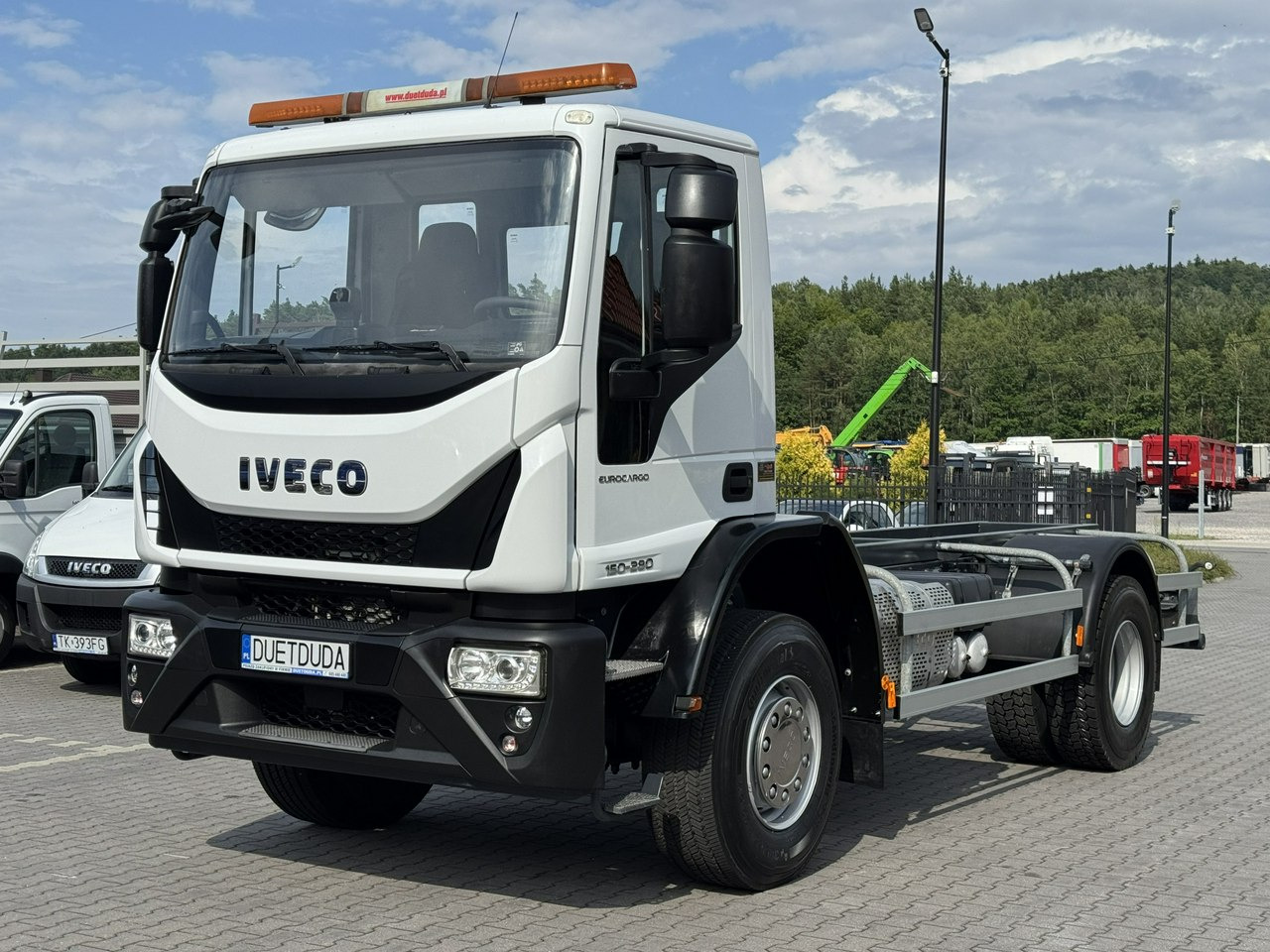 Iveco Eurocargo 150-280 Rama 550cm Napęd 4x4 Reduktor + Blokady - Camion şasiu: Foto 3 Iveco Eurocargo 150-280 Rama 550cm Napęd 4x4 Reduktor + Blokady - Camion şasiu: Foto 3