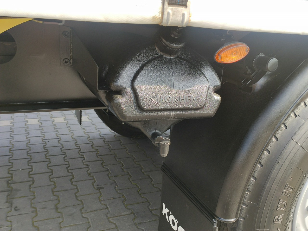 Semiremorcă prelată Kogel Coil mulda 3 Osie SAF Dach i Boki Zsuwane: Foto 25 Semiremorcă prelată Kogel Coil mulda 3 Osie SAF Dach i Boki Zsuwane: Foto 25