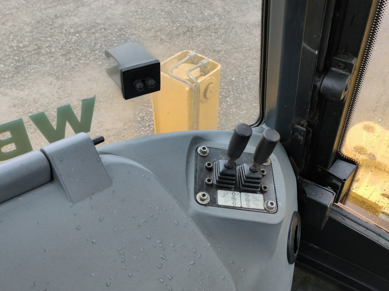 Buldoexcavator Komatsu WB 93S-5E0 Bez Luzów Zadbana Sprawna Super Stan !!!: Foto 20 Buldoexcavator Komatsu WB 93S-5E0 Bez Luzów Zadbana Sprawna Super Stan !!!: Foto 20