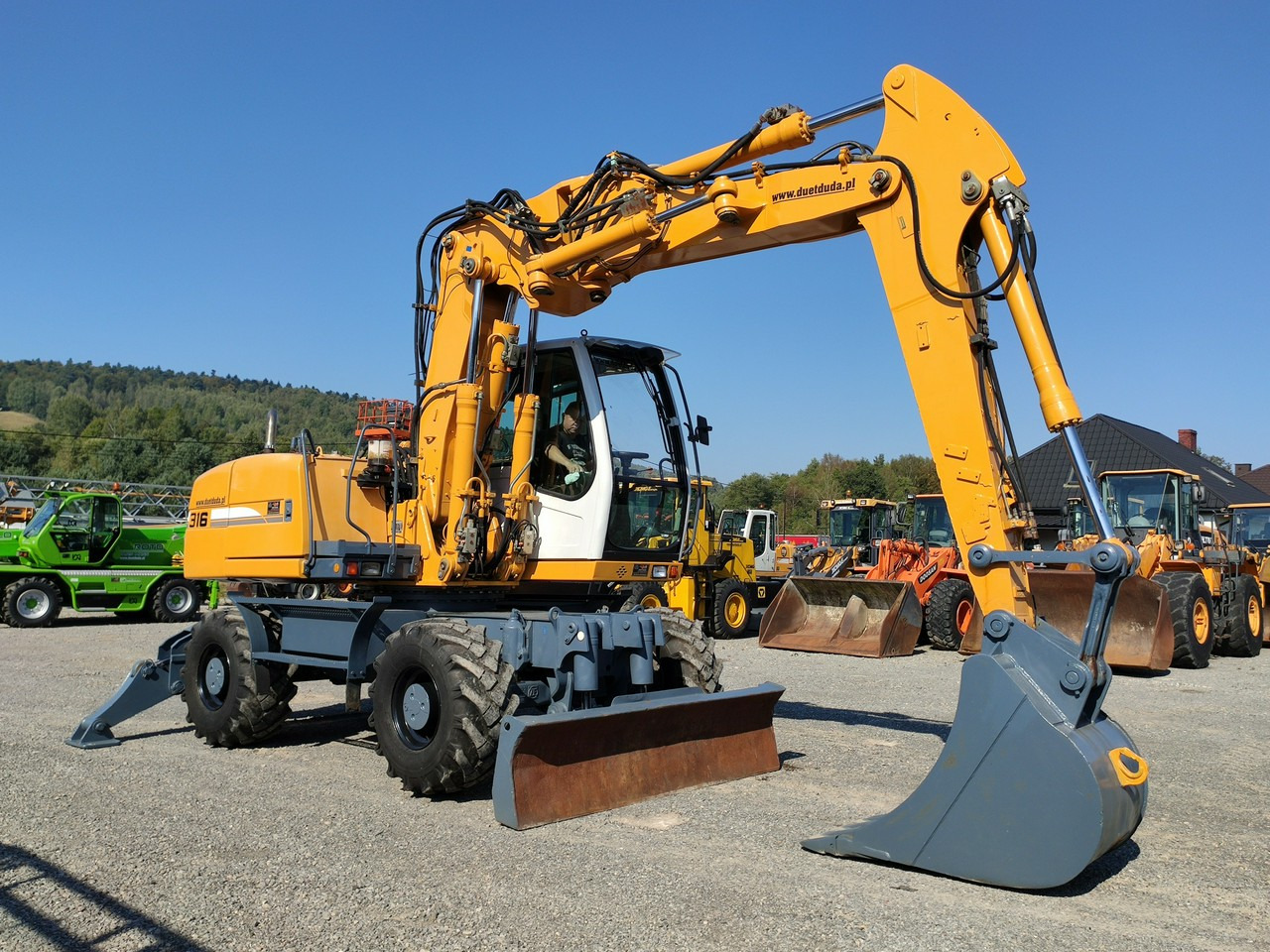Liebherr A316 Maszyna po Pełnym Tulejowaniu Bez Luzów i Wycieków - Excavator pe roţi: Foto 2 Liebherr A316 Maszyna po Pełnym Tulejowaniu Bez Luzów i Wycieków - Excavator pe roţi: Foto 2