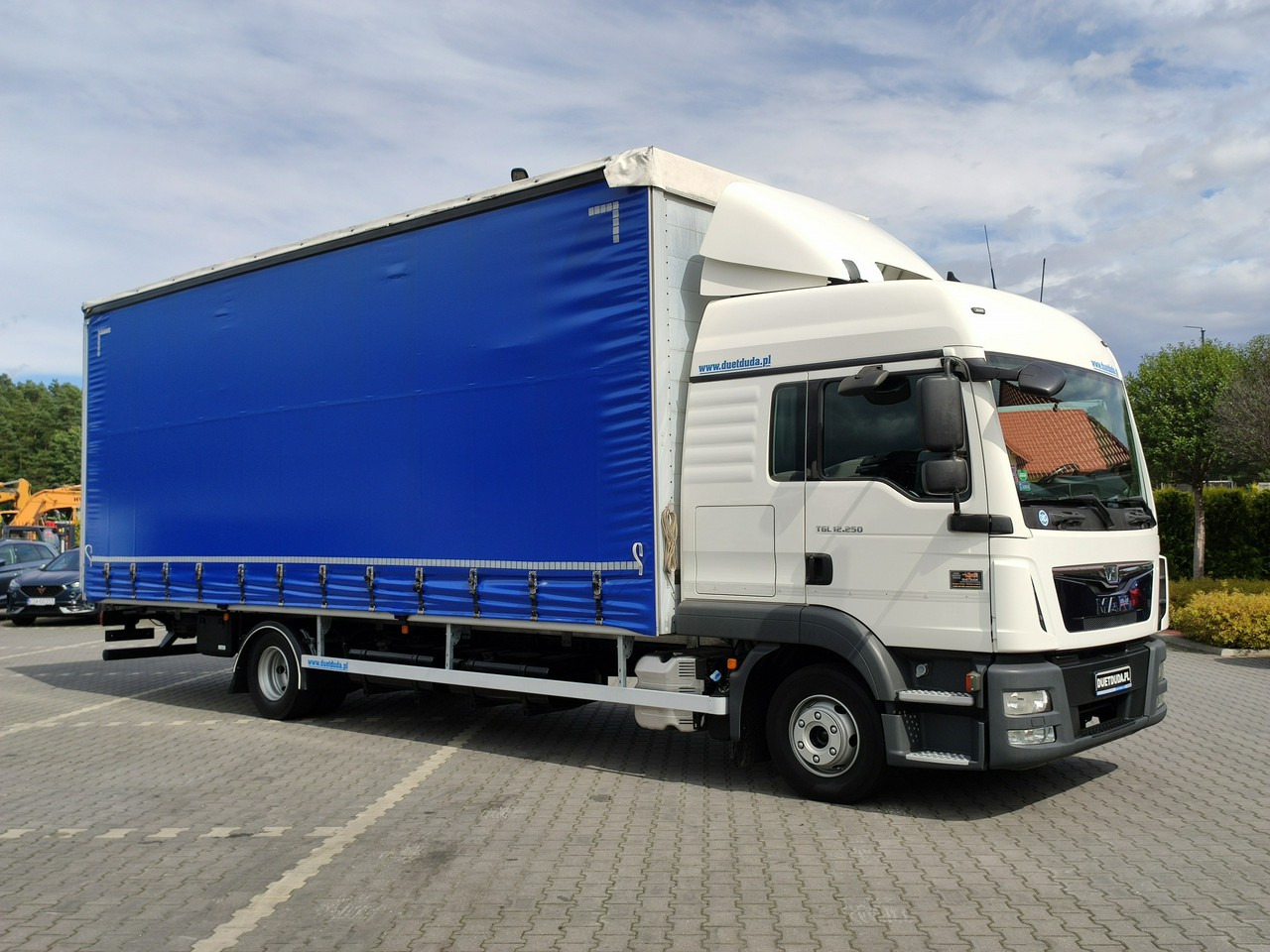 MAN TGL12.250 E6 Firana Tył Drzwi Dach Zsuwany Bogato Wyposażony - Camion cu prelată: Foto 5 MAN TGL12.250 E6 Firana Tył Drzwi Dach Zsuwany Bogato Wyposażony - Camion cu prelată: Foto 5