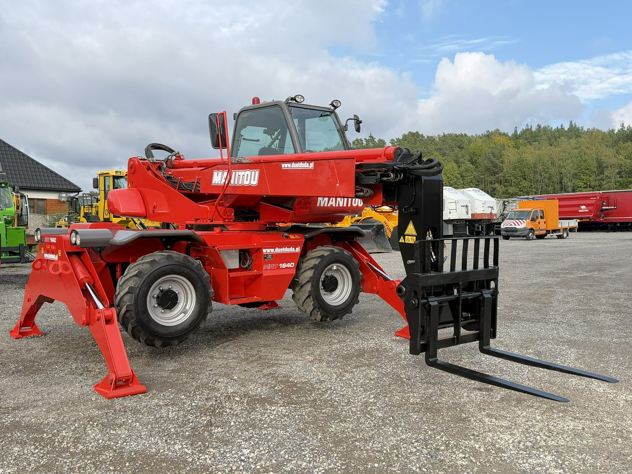 Manitou MRT 1640 Easy ROTO Ładowarka Teleskopowa Obrotowa 1840 2150 - Stivuitor telescopic: Foto 5 Manitou MRT 1640 Easy ROTO Ładowarka Teleskopowa Obrotowa 1840 2150 - Stivuitor telescopic: Foto 5