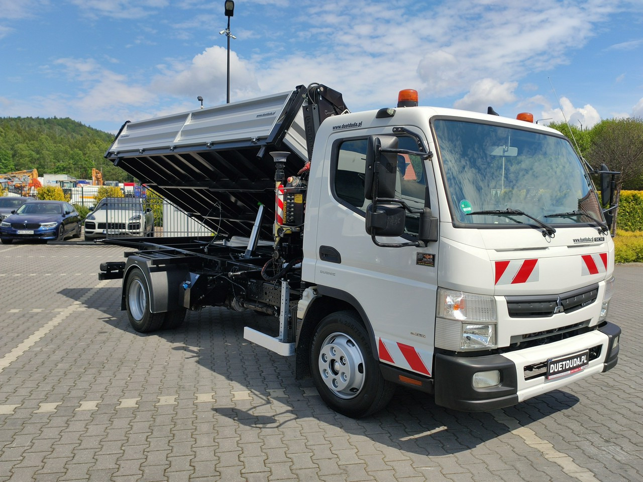 Mitsubishi Canter Fuso 9C18 3.0/180KM Automat, HDS FASSI F30 Wywrotka 3-str - Camion basculantă: Foto 2 Mitsubishi Canter Fuso 9C18 3.0/180KM Automat, HDS FASSI F30 Wywrotka 3-str - Camion basculantă: Foto 2