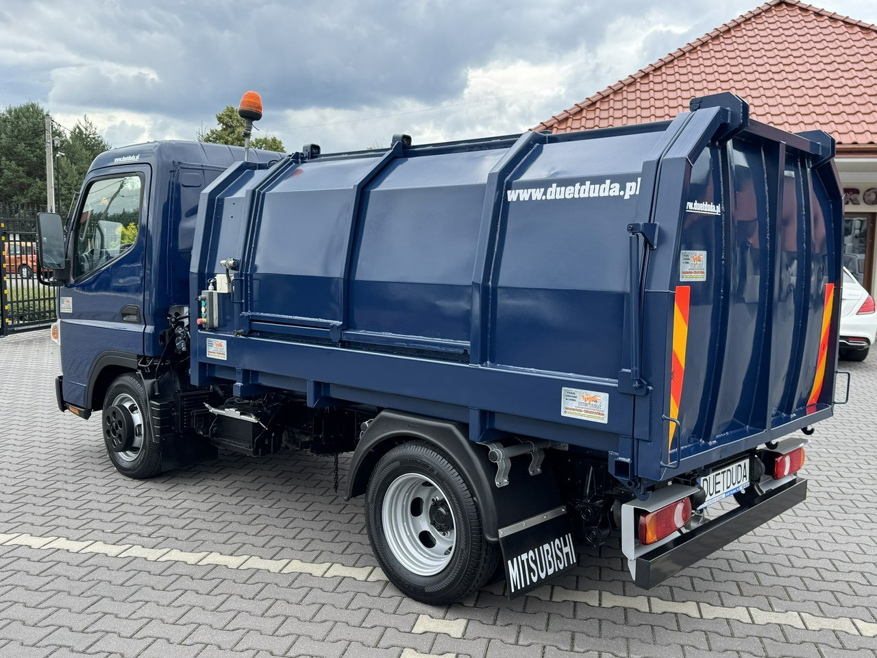 Autogunoiere Mitsubishi Canter: Foto 8