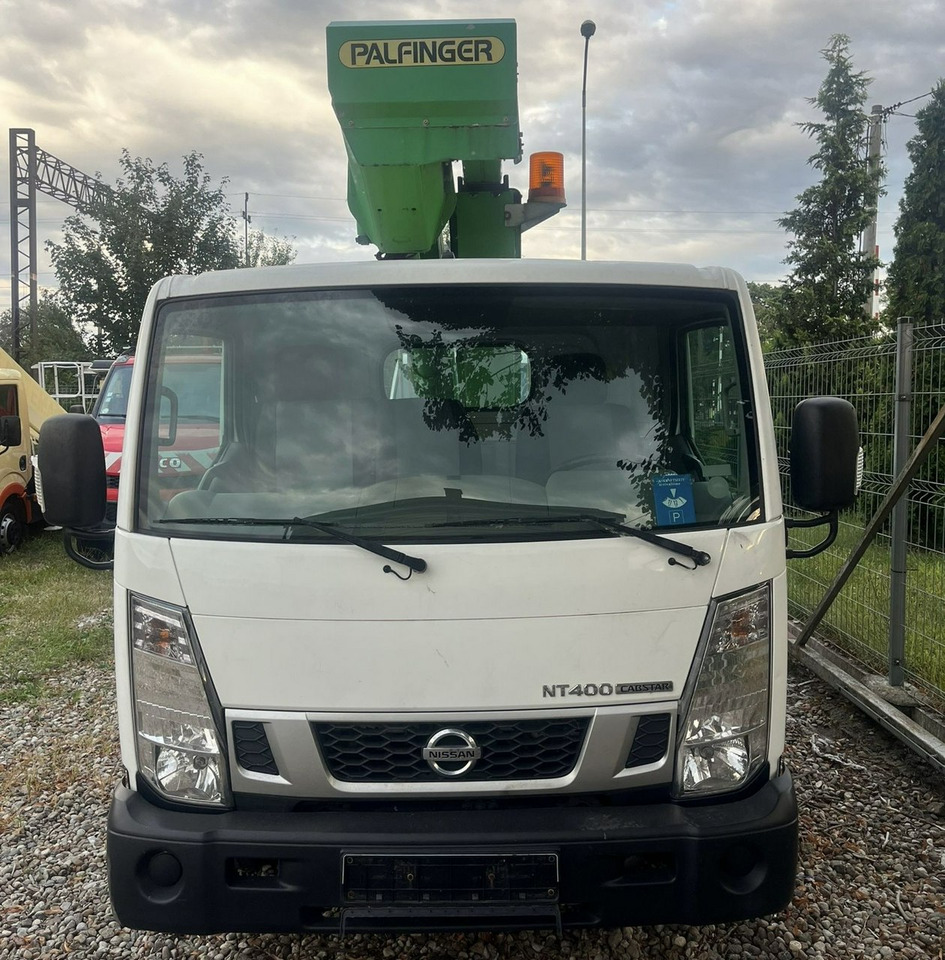 Nissan Cabstar Zwyżka Podmośnik Koszowy PALFINGER P240 AXE UDT - Camion cu nacela: Foto 2 Nissan Cabstar Zwyżka Podmośnik Koszowy PALFINGER P240 AXE UDT - Camion cu nacela: Foto 2