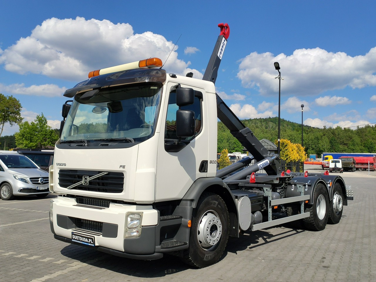 Volvo FE 26.300 Hakowiec Napęd 6x2 Oś Skrętna - Camion cu cârlig: Foto 3 Volvo FE 26.300 Hakowiec Napęd 6x2 Oś Skrętna - Camion cu cârlig: Foto 3