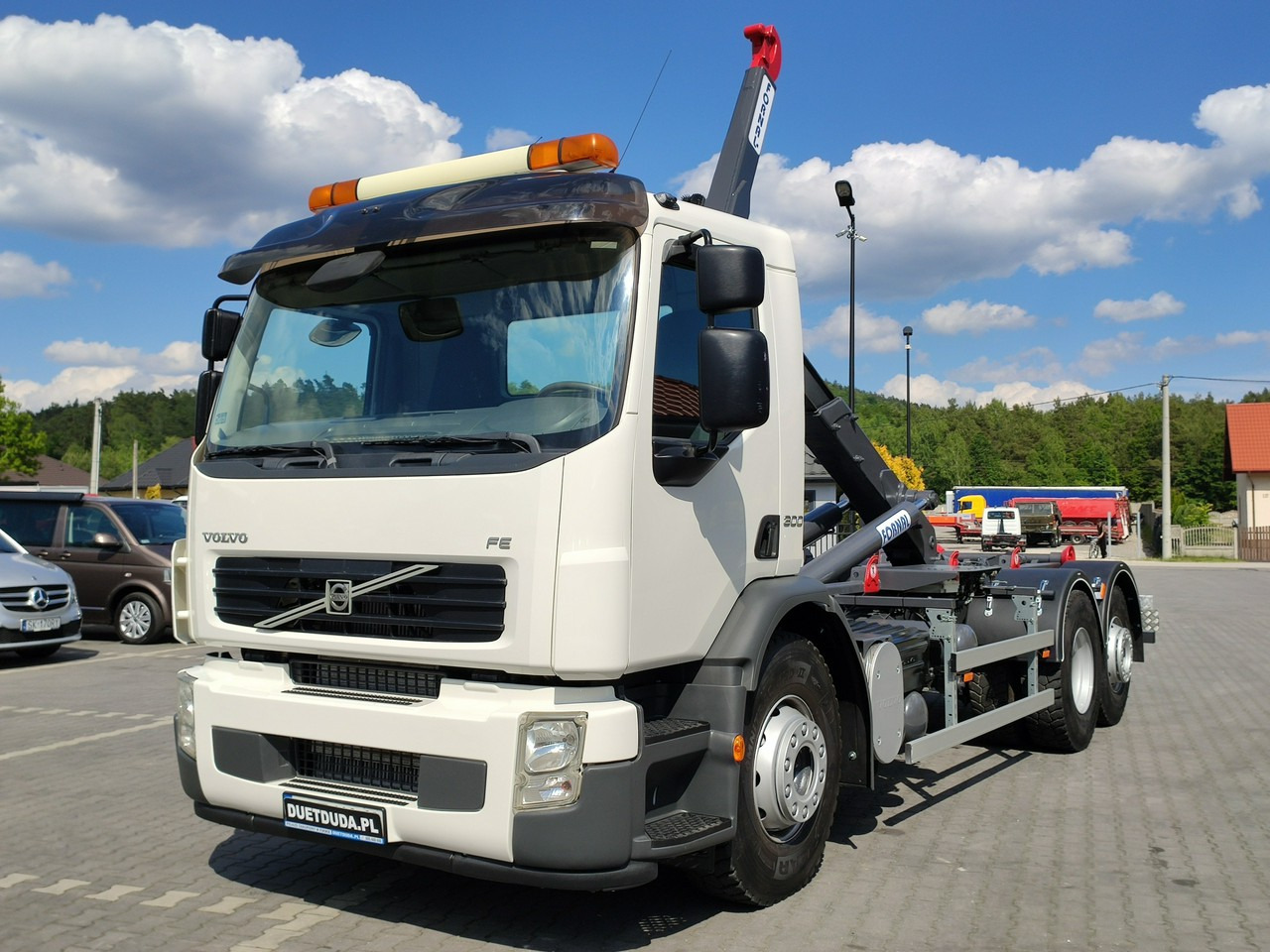 Volvo FE 26.300 Hakowiec Napęd 6x2 Oś Skrętna - Camion cu cârlig: Foto 4 Volvo FE 26.300 Hakowiec Napęd 6x2 Oś Skrętna - Camion cu cârlig: Foto 4