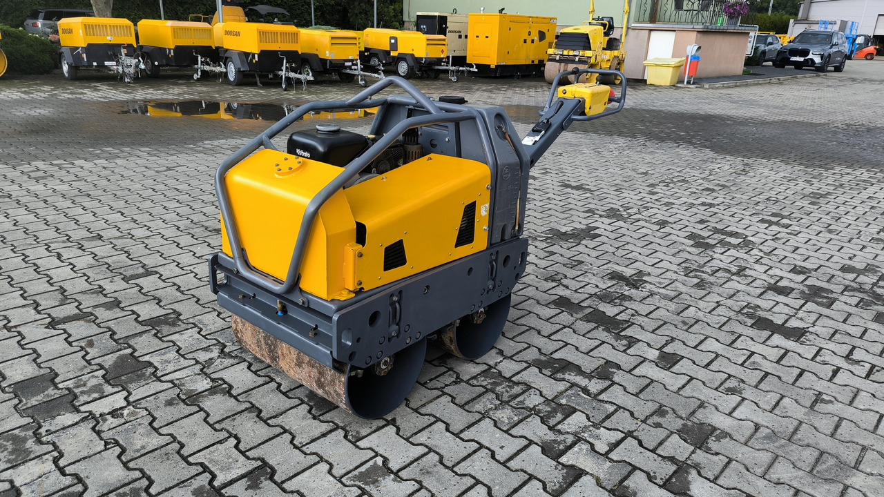 BELLE TDX 650 - Cilindru compactor: Foto 1 BELLE TDX 650 - Cilindru compactor: Foto 1