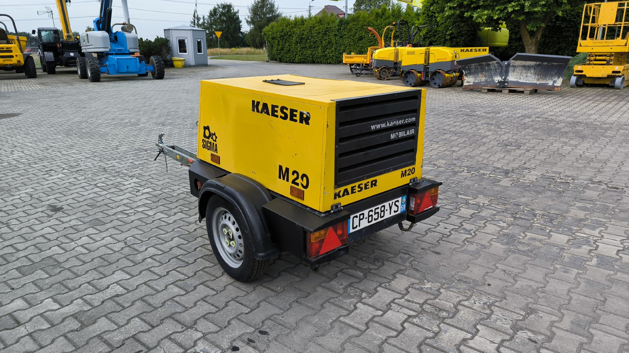 KAESER M 20 - Compresor de aer: Foto 2 KAESER M 20 - Compresor de aer: Foto 2