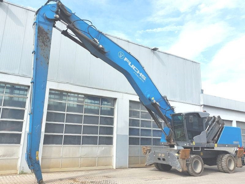 Fuchs MHL 360 F - Excavator pentru manipulare de materiale: Foto 2 Fuchs MHL 360 F - Excavator pentru manipulare de materiale: Foto 2
