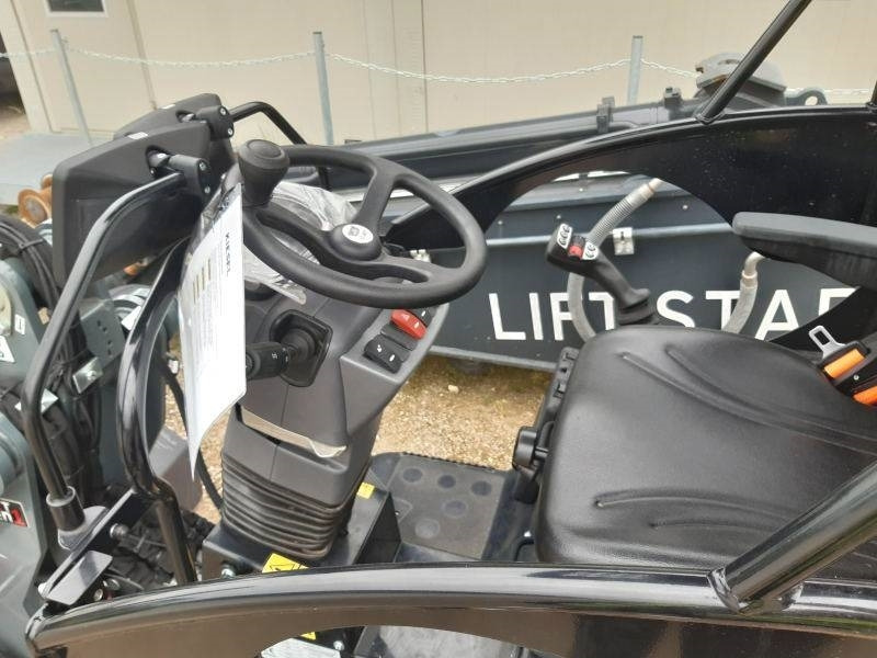 Giant G 2200 E X-Tra Elektro - Mini încărcător: Foto 5 Giant G 2200 E X-Tra Elektro - Mini încărcător: Foto 5