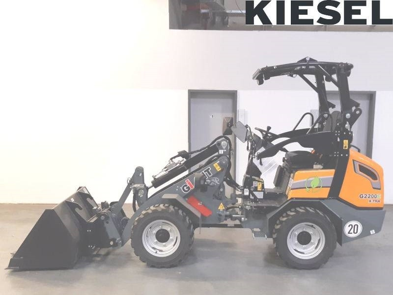 Giant G 2200 E X-Tra Elektro / electric - Mini încărcător: Foto 1 Giant G 2200 E X-Tra Elektro / electric - Mini încărcător: Foto 1