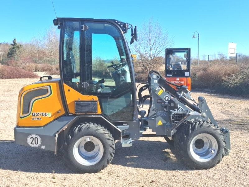 Giant G 2700 E X-Tra Elektro / electric - Mini încărcător: Foto 5 Giant G 2700 E X-Tra Elektro / electric - Mini încărcător: Foto 5