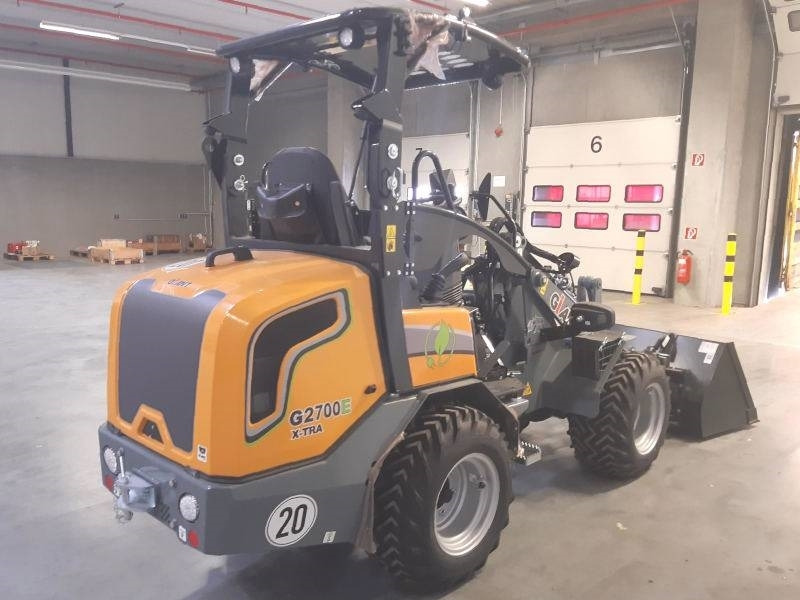 Giant G 2700 E X-Tra Elektro / electric - Mini încărcător: Foto 5 Giant G 2700 E X-Tra Elektro / electric - Mini încărcător: Foto 5