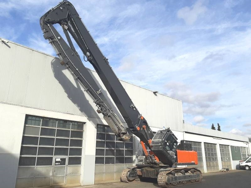 Hitachi KTEG KMC500 S-6 - Excavator pentru demolări: Foto 2 Hitachi KTEG KMC500 S-6 - Excavator pentru demolări: Foto 2