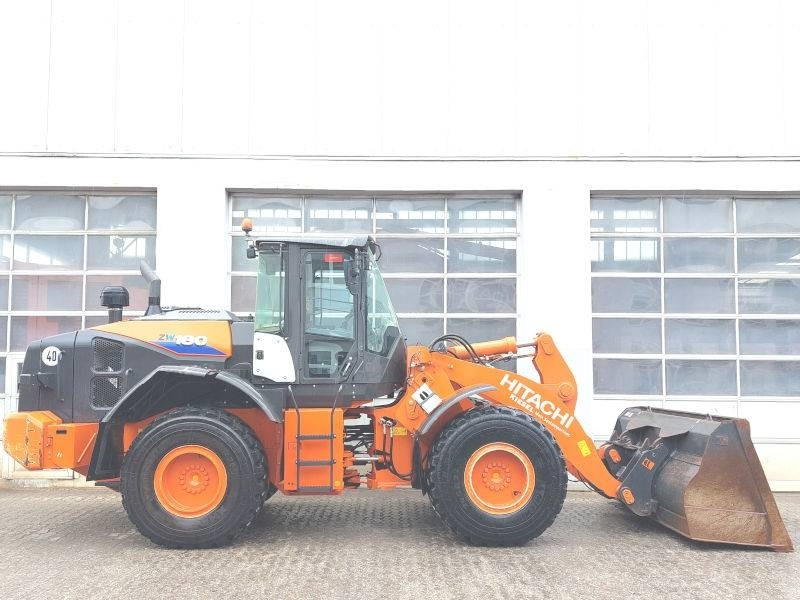 Hitachi ZW 180-6 - Încărcător frontal pe pneuri: Foto 5 Hitachi ZW 180-6 - Încărcător frontal pe pneuri: Foto 5
