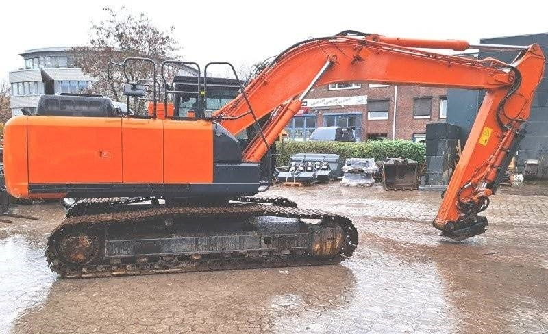 Hitachi ZX 210 LC-6 - Excavator pe şenile: Foto 4 Hitachi ZX 210 LC-6 - Excavator pe şenile: Foto 4
