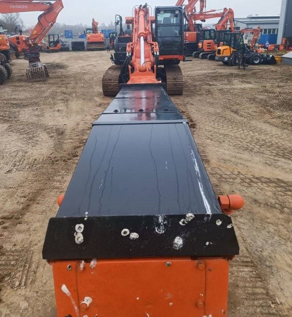 Hitachi ZX 210 LC-6 Teledipper - Excavator pe şenile: Foto 4 Hitachi ZX 210 LC-6 Teledipper - Excavator pe şenile: Foto 4