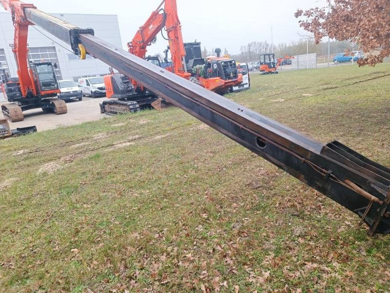 Hitachi ZX 210 LC-6 Teledipper - Excavator pe şenile: Foto 3 Hitachi ZX 210 LC-6 Teledipper - Excavator pe şenile: Foto 3