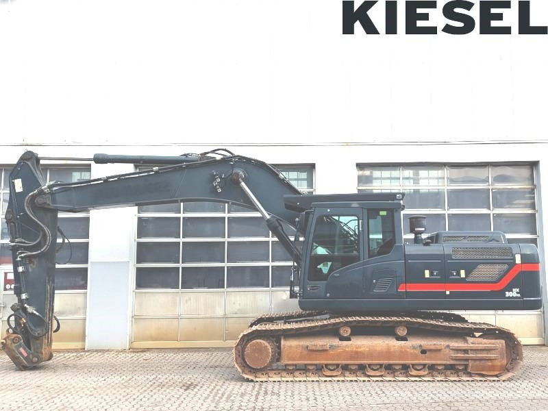Hyundai HX 300 NL - Excavator pe şenile: Foto 1 Hyundai HX 300 NL - Excavator pe şenile: Foto 1