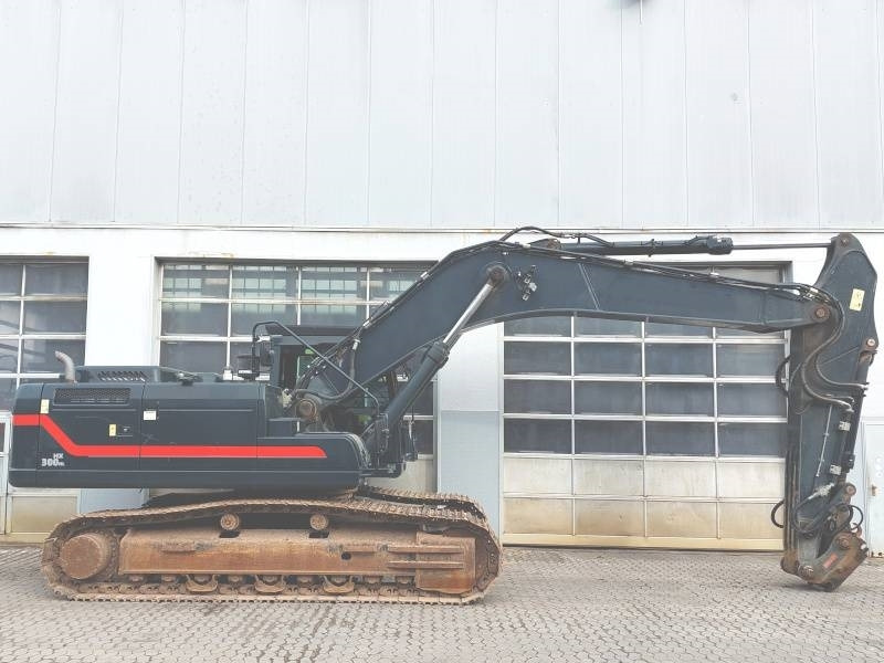 Hyundai HX 300 NL - Excavator pe şenile: Foto 4 Hyundai HX 300 NL - Excavator pe şenile: Foto 4
