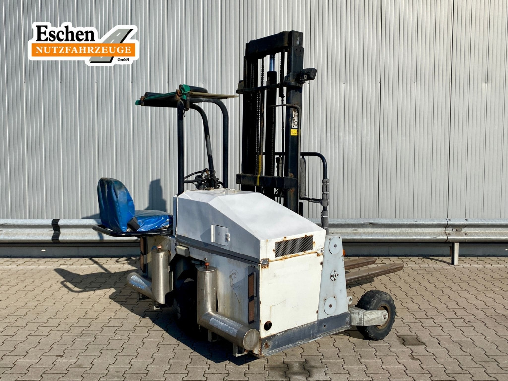 Cangaru ST 4U 53 2035 DR Mitnahmestapler - Stivuitor diesel: Foto 5 Cangaru ST 4U 53 2035 DR Mitnahmestapler - Stivuitor diesel: Foto 5