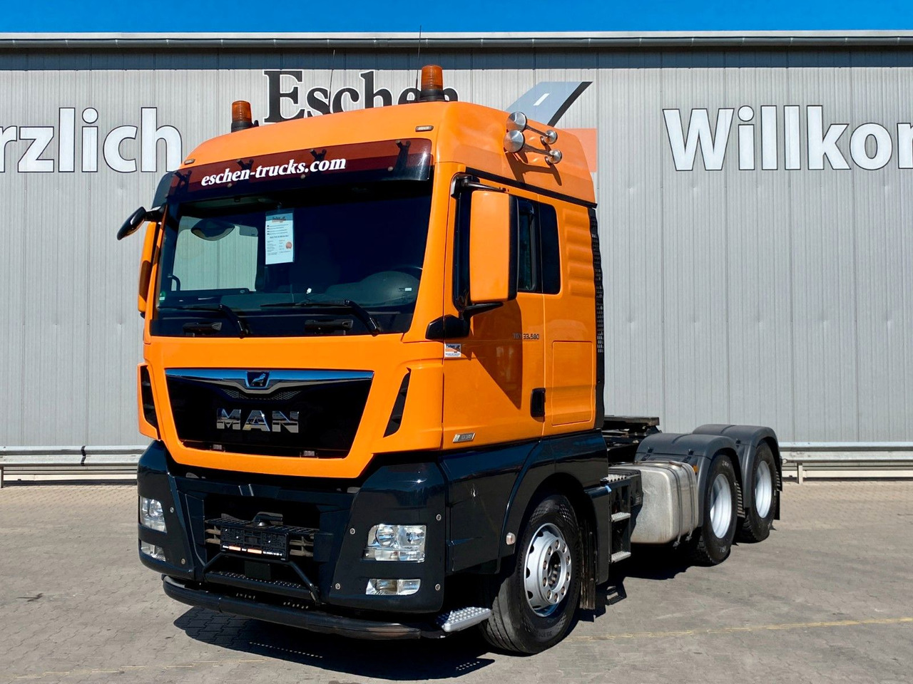 MAN TGX 33.580 6x4 BLS | D38*XLX*Navi*Retarder*ACC - Cap tractor: Foto 1 MAN TGX 33.580 6x4 BLS | D38*XLX*Navi*Retarder*ACC - Cap tractor: Foto 1
