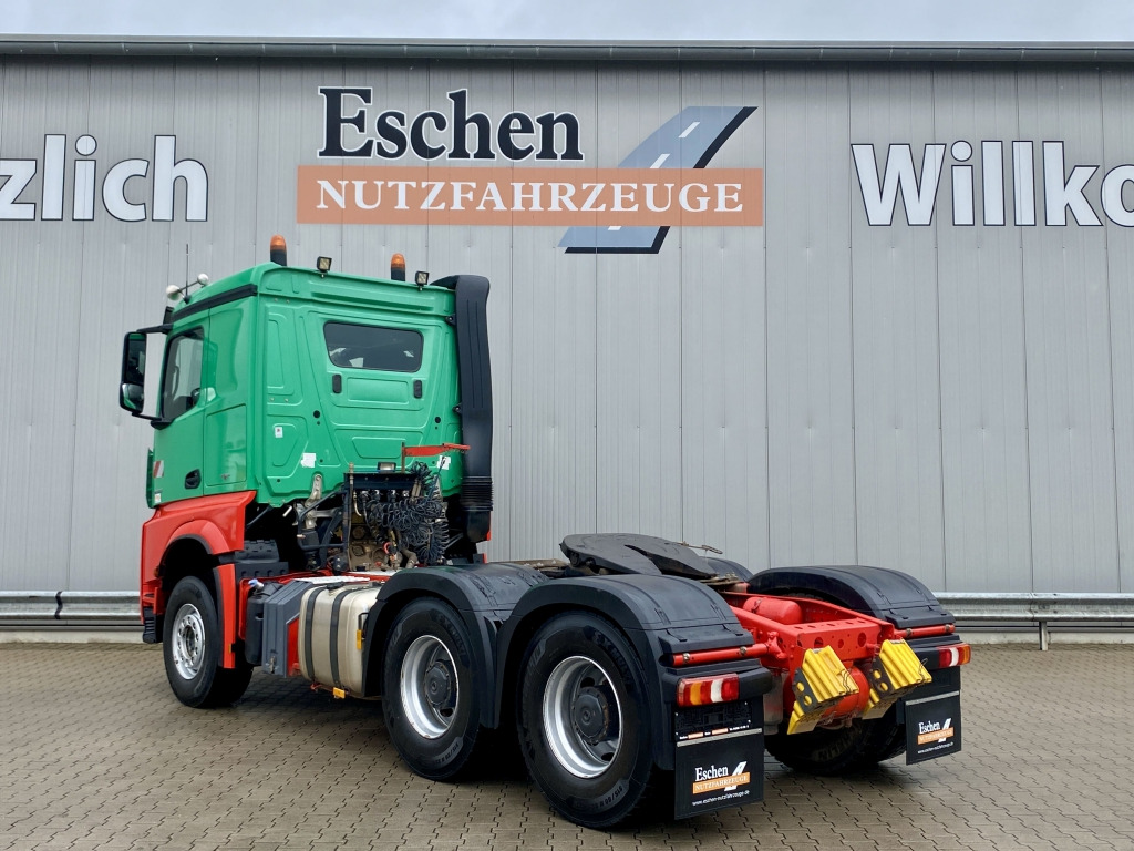Mercedes-Benz 2663 LS Arocs 6x4 - Cap tractor: Foto 3 Mercedes-Benz 2663 LS Arocs 6x4 - Cap tractor: Foto 3