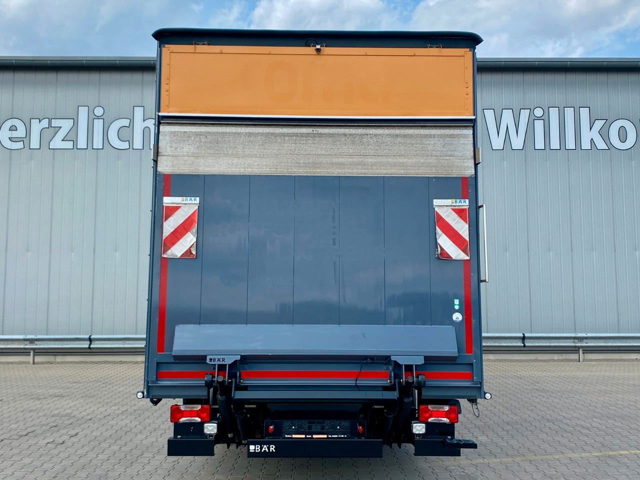 Iveco Daily Hi-Matic 70 C 21 Topsleeper | LBW 1,00to. - Autoutilitară cu prelată: Foto 4 Iveco Daily Hi-Matic 70 C 21 Topsleeper | LBW 1,00to. - Autoutilitară cu prelată: Foto 4