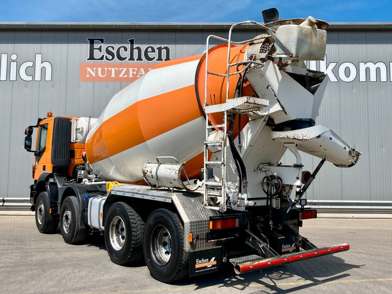 Iveco Trakker AD 340 TB 400/8x4 | 9m³ Liebherr*Navi*AC - Autobetonieră: Foto 3 Iveco Trakker AD 340 TB 400/8x4 | 9m³ Liebherr*Navi*AC - Autobetonieră: Foto 3