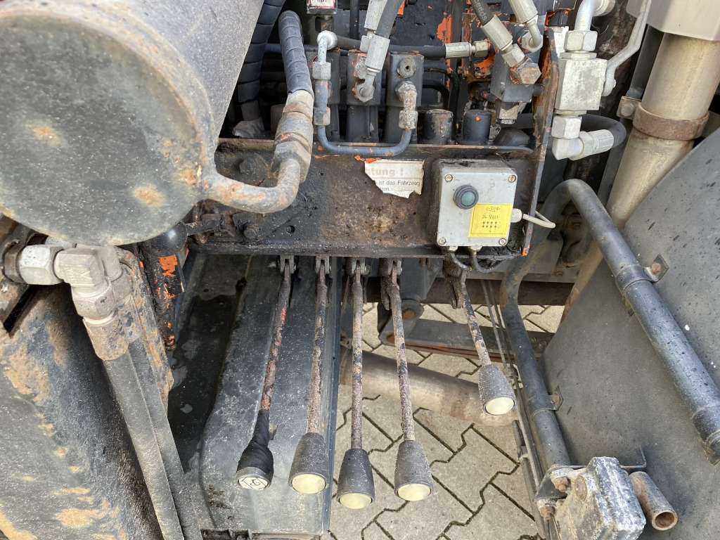 MAN 10.224 4x2 / Tirre Faltkran - Camion platformă, Camion cu macara: Foto 4 MAN 10.224 4x2 / Tirre Faltkran - Camion platformă, Camion cu macara: Foto 4