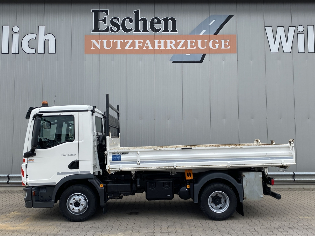 MAN TGL 12.250 4x2 BB - Camion basculantă: Foto 3 MAN TGL 12.250 4x2 BB - Camion basculantă: Foto 3