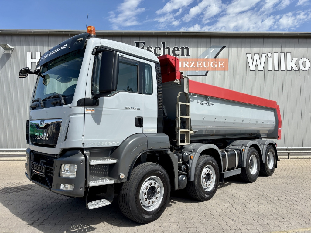 MAN TGS 35.420 8x4 BL - Camion basculantă: Foto 2 MAN TGS 35.420 8x4 BL - Camion basculantă: Foto 2