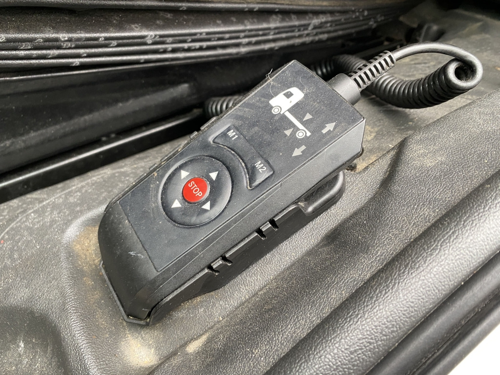 Mercedes-Benz 1523 L Atego / Dhollandia LBW - Camion frigider: Foto 4 Mercedes-Benz 1523 L Atego / Dhollandia LBW - Camion frigider: Foto 4