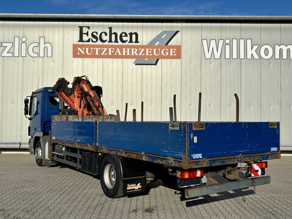 Mercedes-Benz 1832 L / Terex 85.2-A3 Faltkran - Camion platformă, Camion cu macara: Foto 4 Mercedes-Benz 1832 L / Terex 85.2-A3 Faltkran - Camion platformă, Camion cu macara: Foto 4