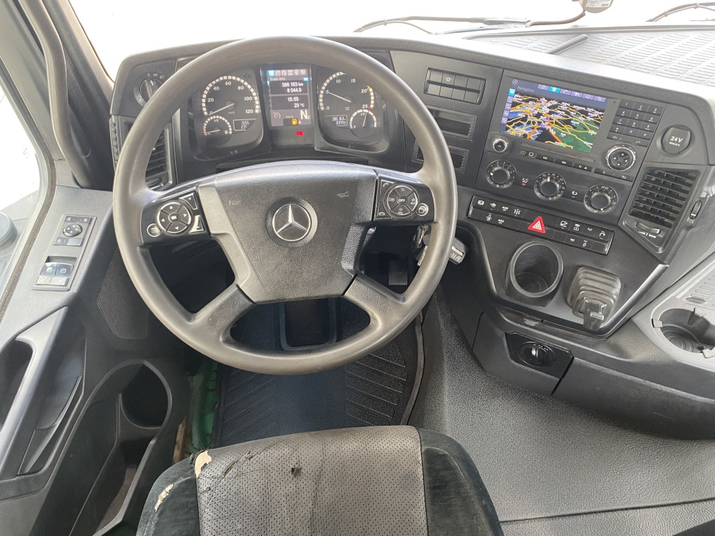 Camion basculantă Mercedes-Benz 2652 K Arocs 6x4: Foto 15 Camion basculantă Mercedes-Benz 2652 K Arocs 6x4: Foto 15