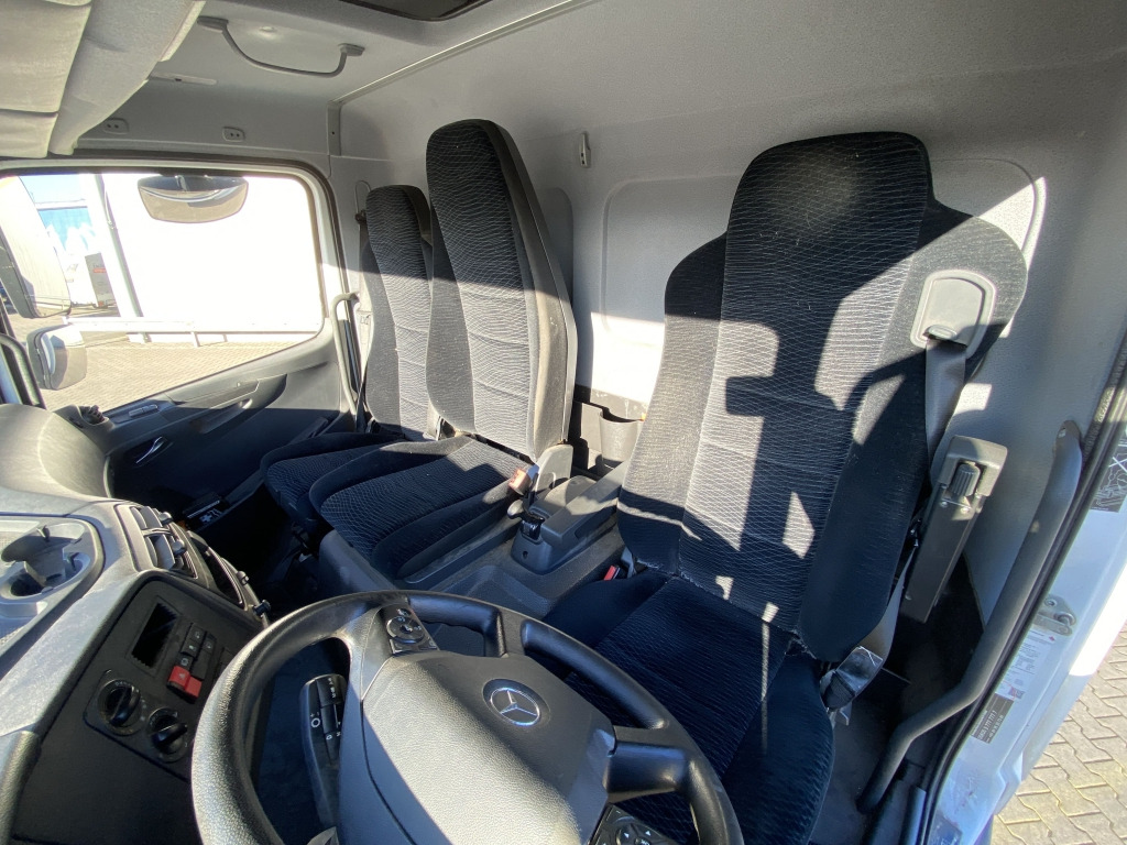 Mercedes-Benz 818 L Atego / BÄR-LBW - Camion furgon: Foto 5 Mercedes-Benz 818 L Atego / BÄR-LBW - Camion furgon: Foto 5