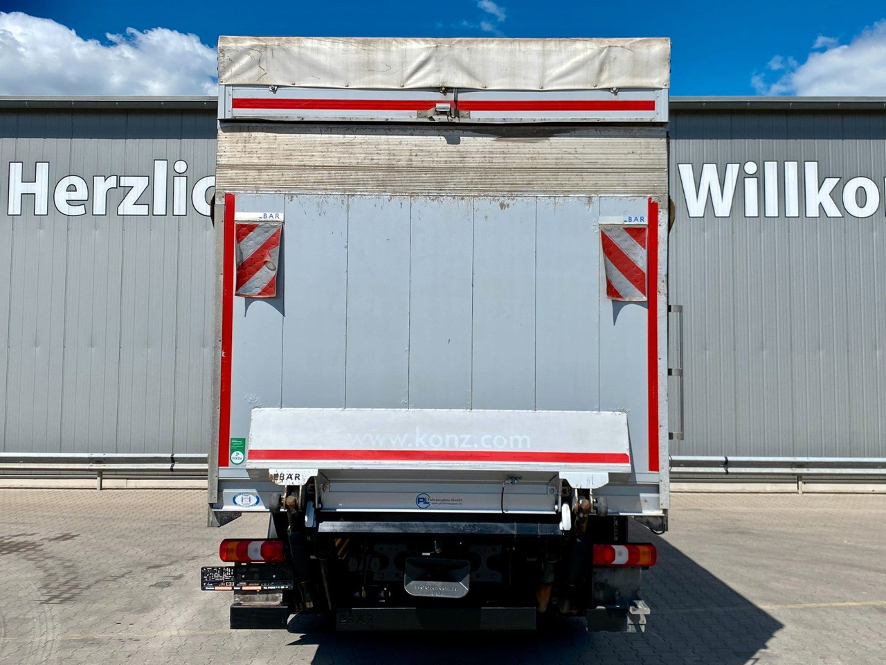 Mercedes-Benz Antos 2543 | BÄR LBW*2x Schiebegardine*Kamera*AC - Camion cu prelată: Foto 4 Mercedes-Benz Antos 2543 | BÄR LBW*2x Schiebegardine*Kamera*AC - Camion cu prelată: Foto 4
