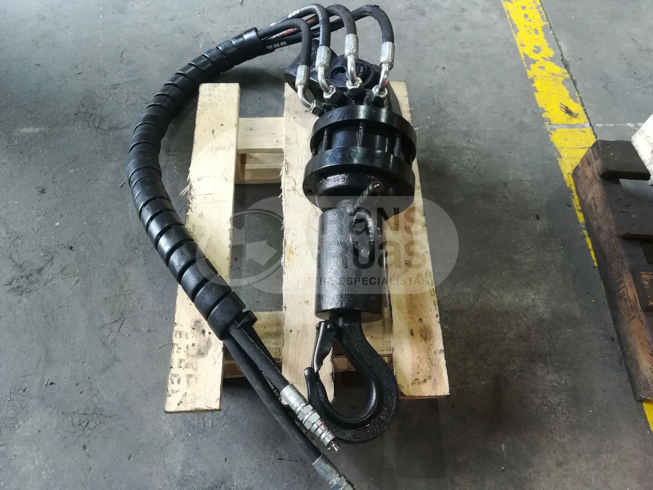 Rotator + gancho ocasión - Ataşament: Foto 2 Rotator + gancho ocasión - Ataşament: Foto 2