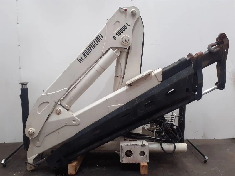 Grúa Bonfiglioli P15000L - Macara montată pentru Camion: Foto 3 Grúa Bonfiglioli P15000L - Macara montată pentru Camion: Foto 3