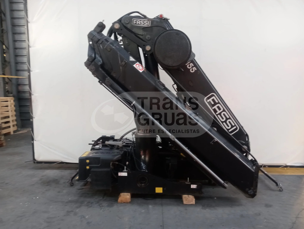 Grúa hidráulica Fassi F155A.2.23 E-DYNAMIC - Macara montată: Foto 1 Grúa hidráulica Fassi F155A.2.23 E-DYNAMIC - Macara montată: Foto 1