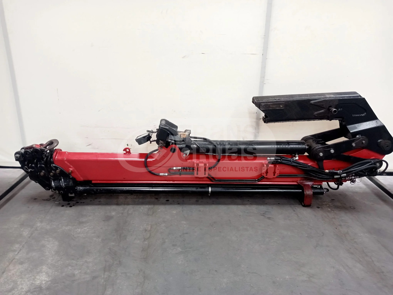 Grúa hidráulica HMF 3220 K6 - Macara montată: Foto 2 Grúa hidráulica HMF 3220 K6 - Macara montată: Foto 2