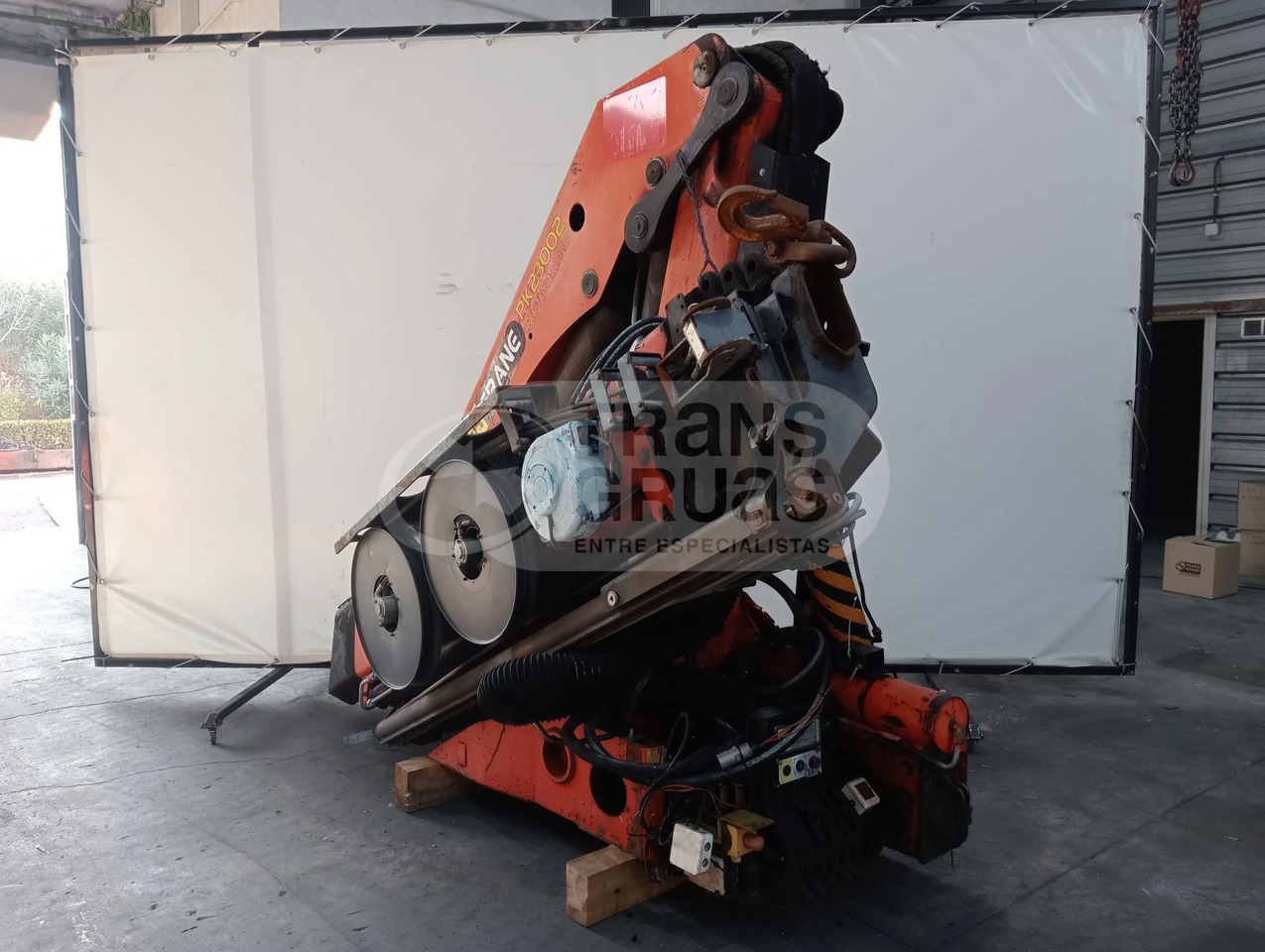 Grúa hidráulica Palfinger PK 23002 - Macara montată: Foto 3 Grúa hidráulica Palfinger PK 23002 - Macara montată: Foto 3