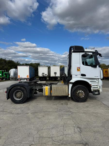 Mercedes Arocs 2045 - Cap tractor: Foto 5 Mercedes Arocs 2045 - Cap tractor: Foto 5