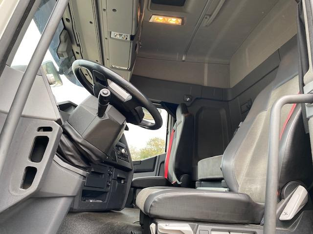 Cap tractor Renault T-Series 520: Foto 9 Cap tractor Renault T-Series 520: Foto 9