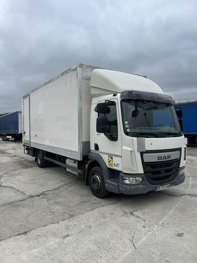 DAF LF 210 - Camion furgon: Foto 1 DAF LF 210 - Camion furgon: Foto 1