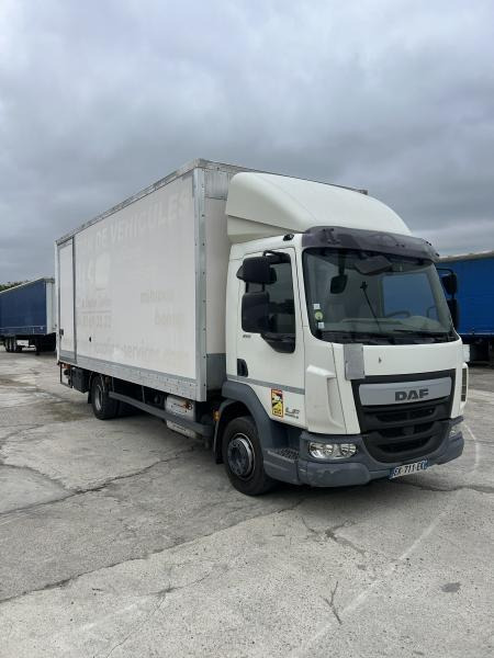 DAF LF 210 - Camion furgon: Foto 2 DAF LF 210 - Camion furgon: Foto 2